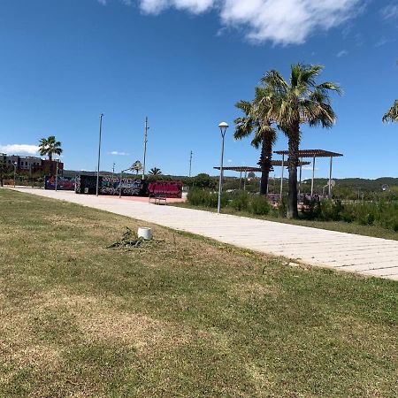 Apartamento Para 5 Personas Frente Al Mar Con Piscina Y Parking Cubelles Exteriér fotografie
