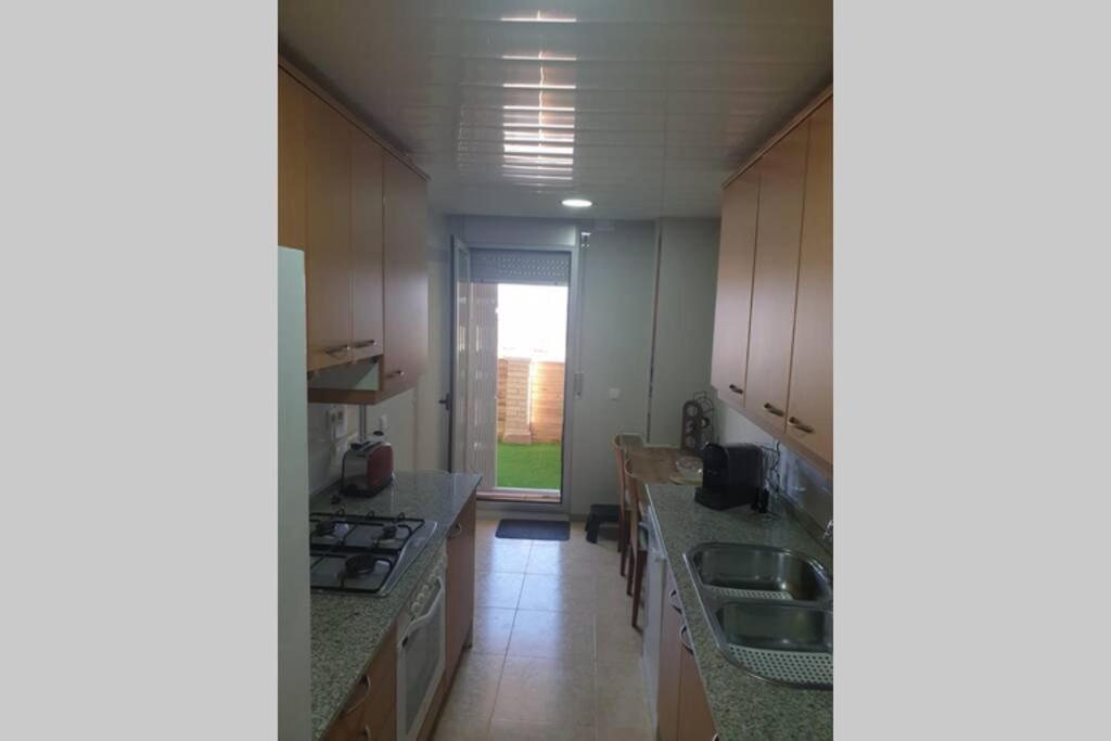 Apartamento Para 5 Personas Frente Al Mar Con Piscina Y Parking Cubelles Exteriér fotografie