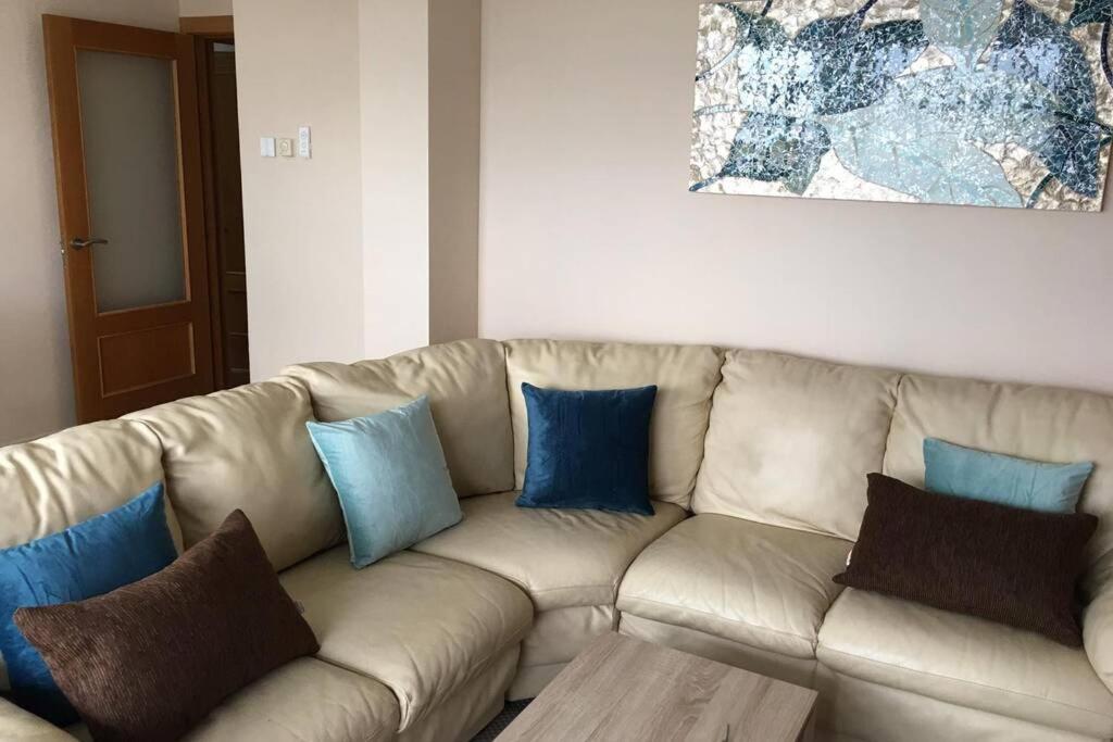 Apartamento Para 5 Personas Frente Al Mar Con Piscina Y Parking Cubelles Exteriér fotografie