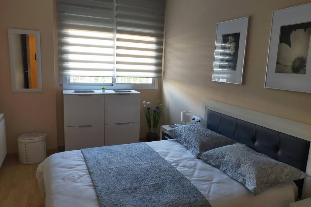 Apartamento Para 5 Personas Frente Al Mar Con Piscina Y Parking Cubelles Exteriér fotografie