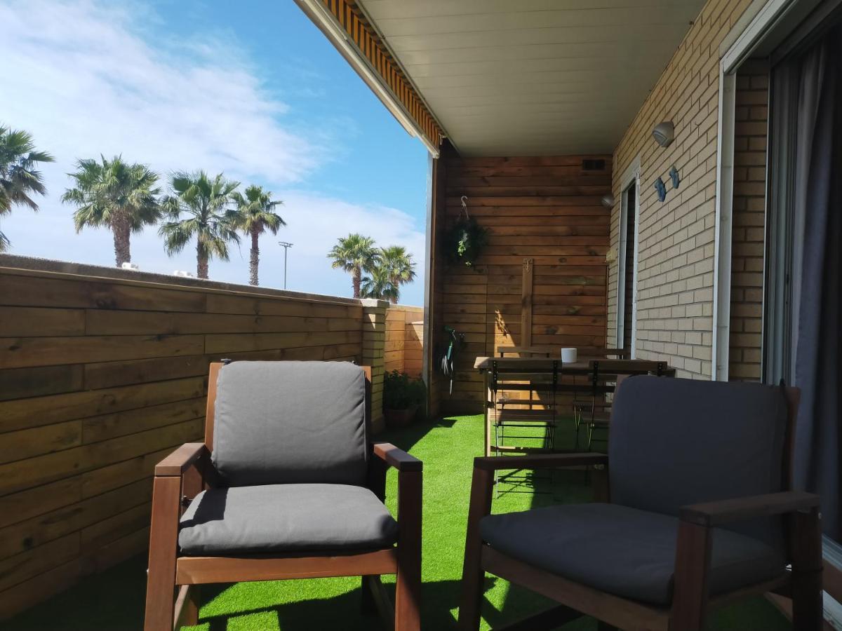 Apartamento Para 5 Personas Frente Al Mar Con Piscina Y Parking Cubelles Exteriér fotografie